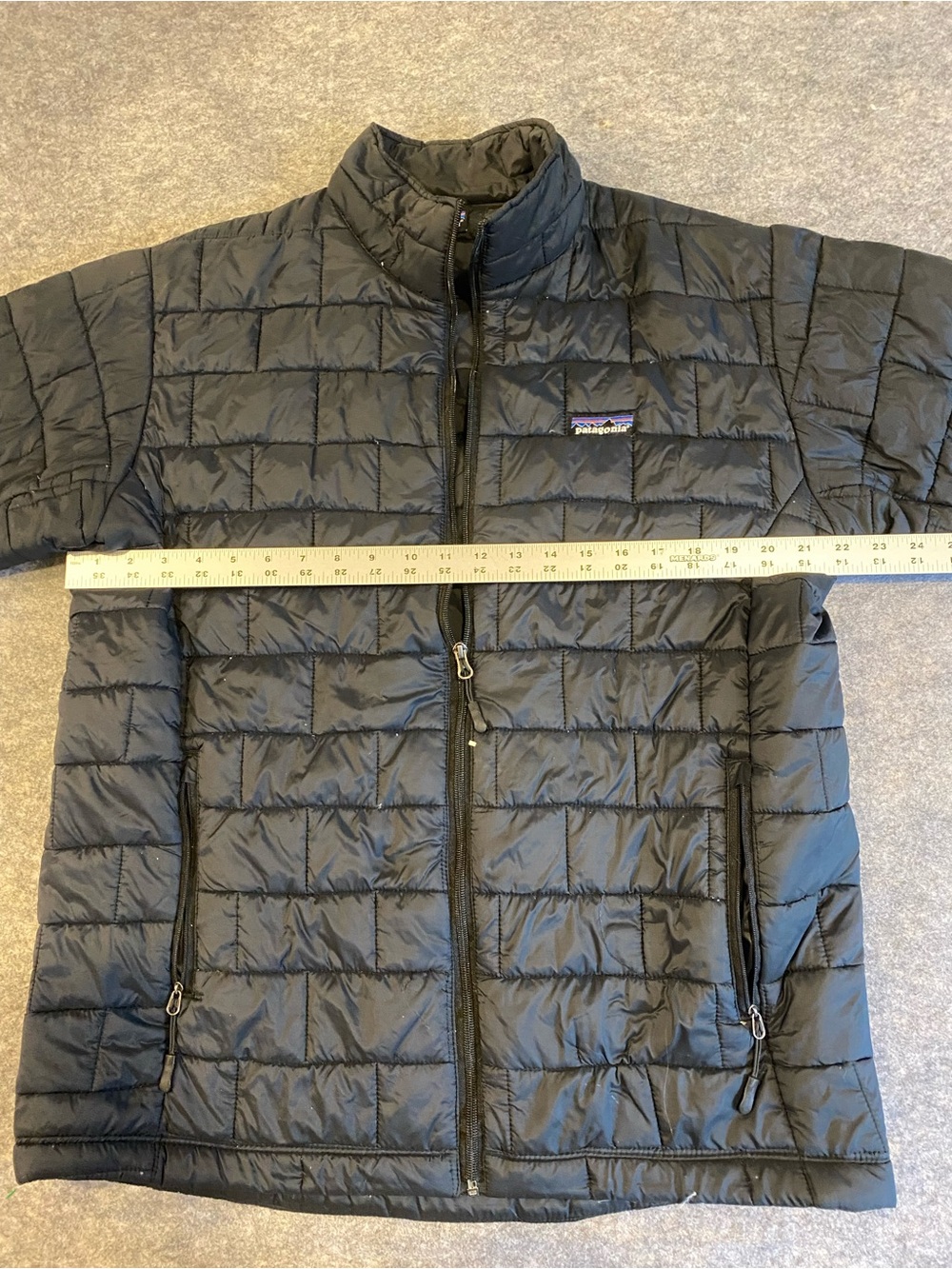 Patagonia Puffer Jacket - Picture 3 of 7